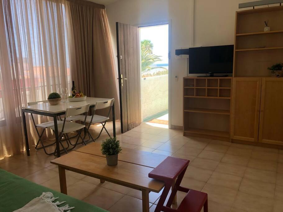 Playa Troya Apartment At The Beach Playa de las Americas  Exterior photo